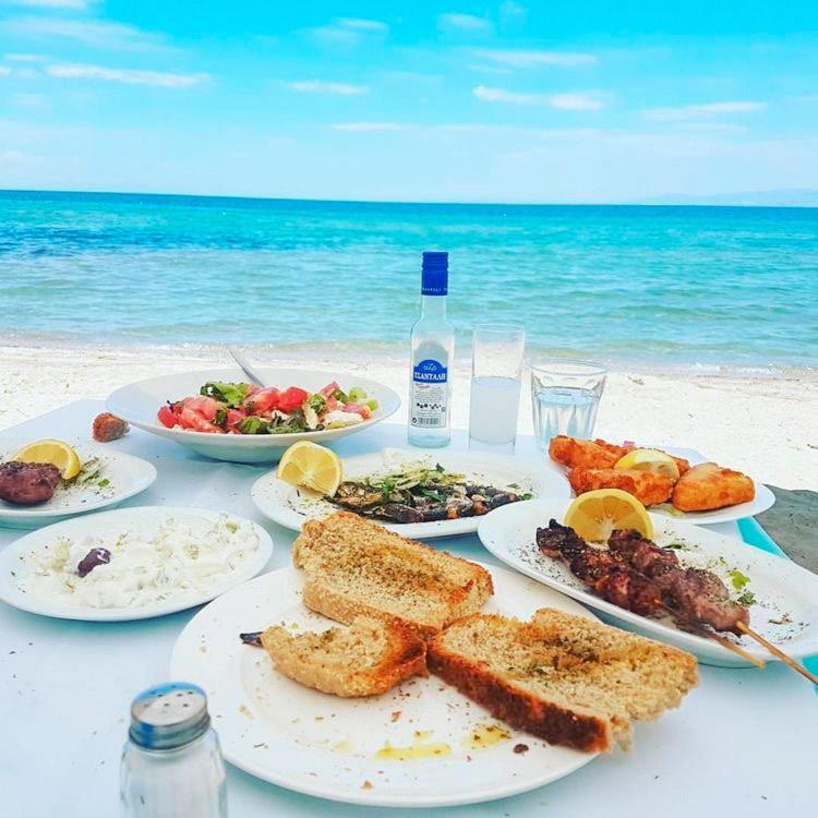 A Wonderful Apartment In Front Of The Sea! Peraía 外观 照片