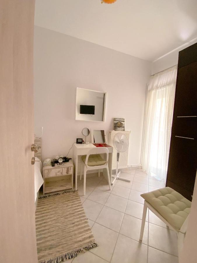 A Wonderful Apartment In Front Of The Sea! Peraía 外观 照片